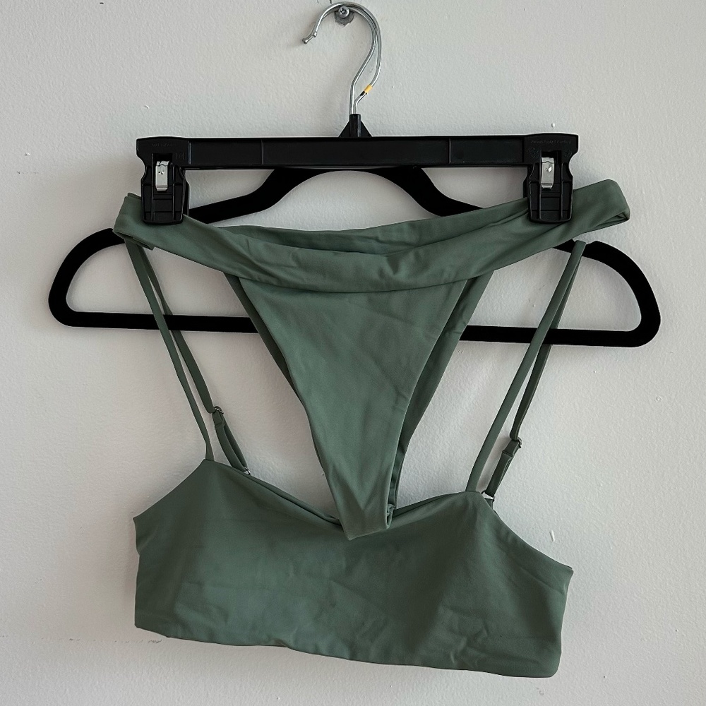 SI BON SWIM bikini set top + bottom size M